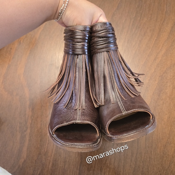 Bed Stu Onset Olivia Peep Toe Fringe Booties - Picture 5 of 8